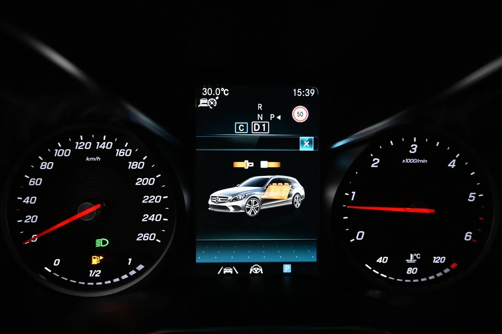 Car Image - 4GG00mChGV6a6KEIES0xyg