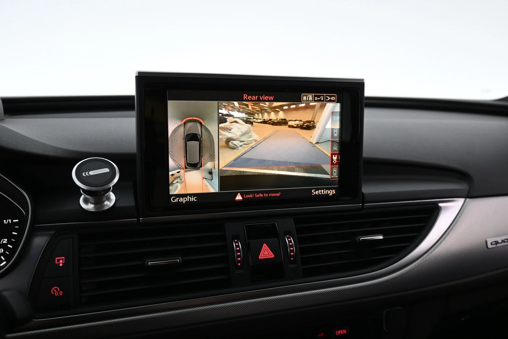 Car Image - 4MRR1QX5nBYBmeeujK2YLG