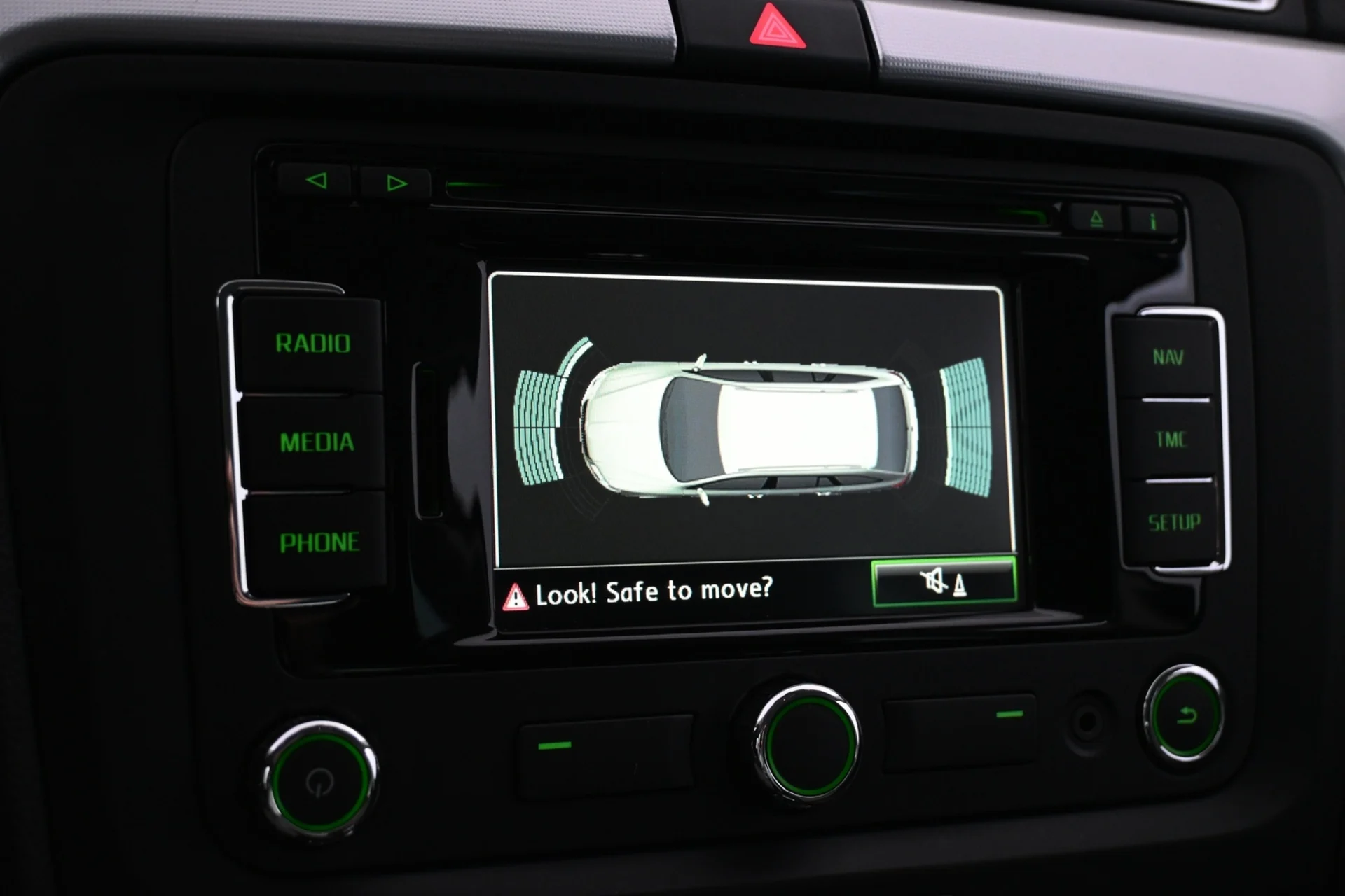 Car Image - 78GMi4bygy8obu5HcYMRBC