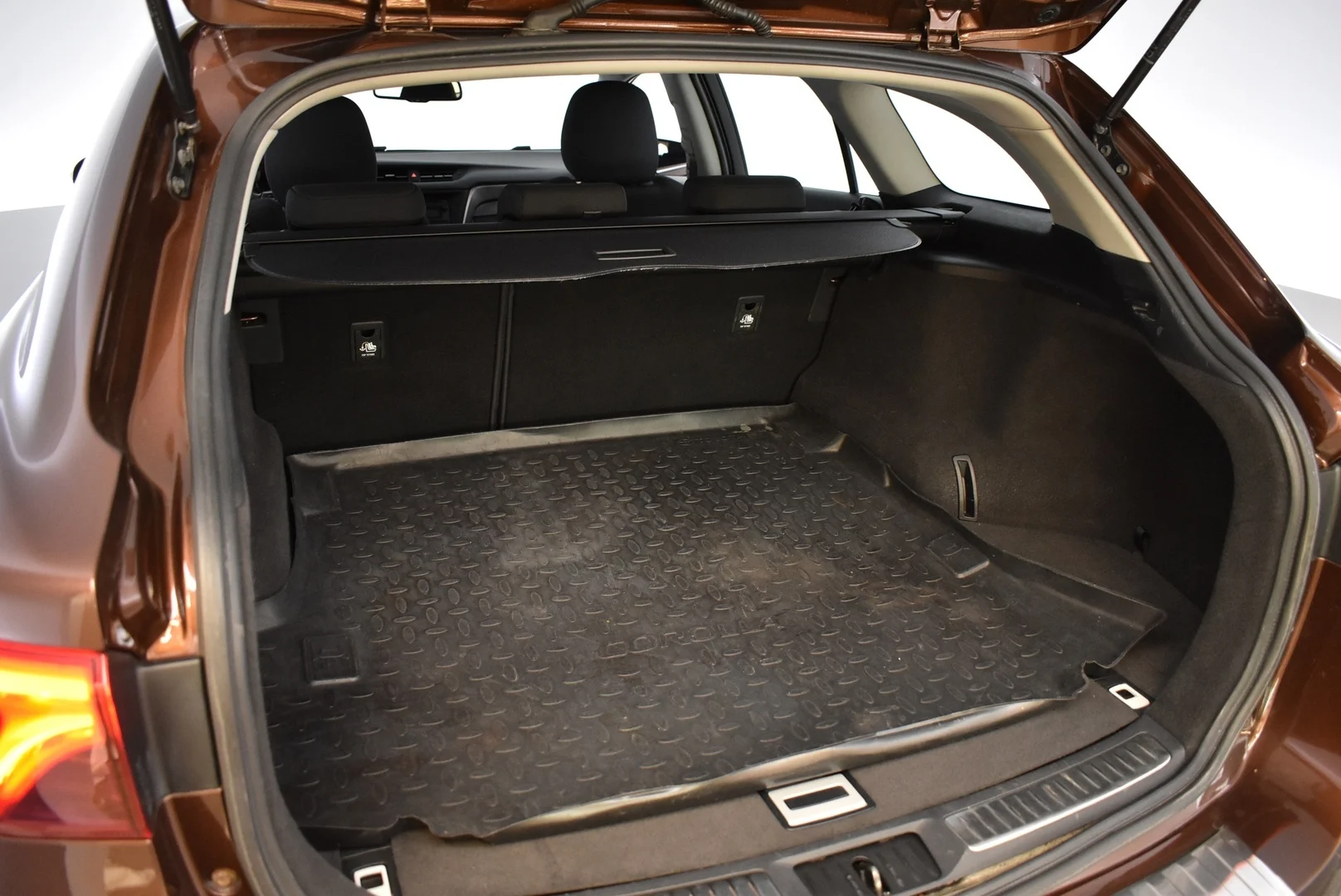 Car Image - 9ADQHTya3eQ6nZ4m0lgum