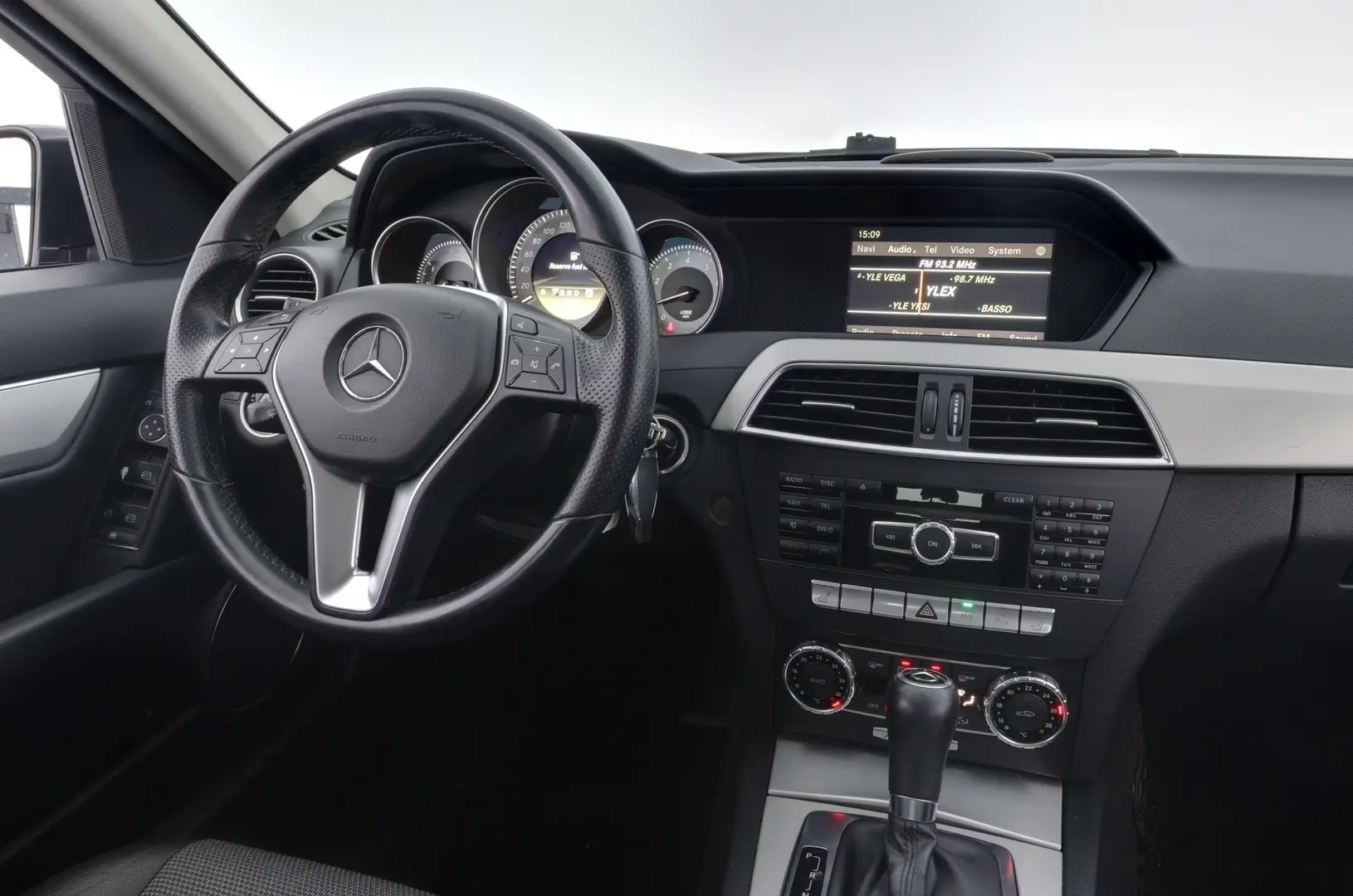 Car Image - 4J4ic9ndNA8BPlkPSetw9P
