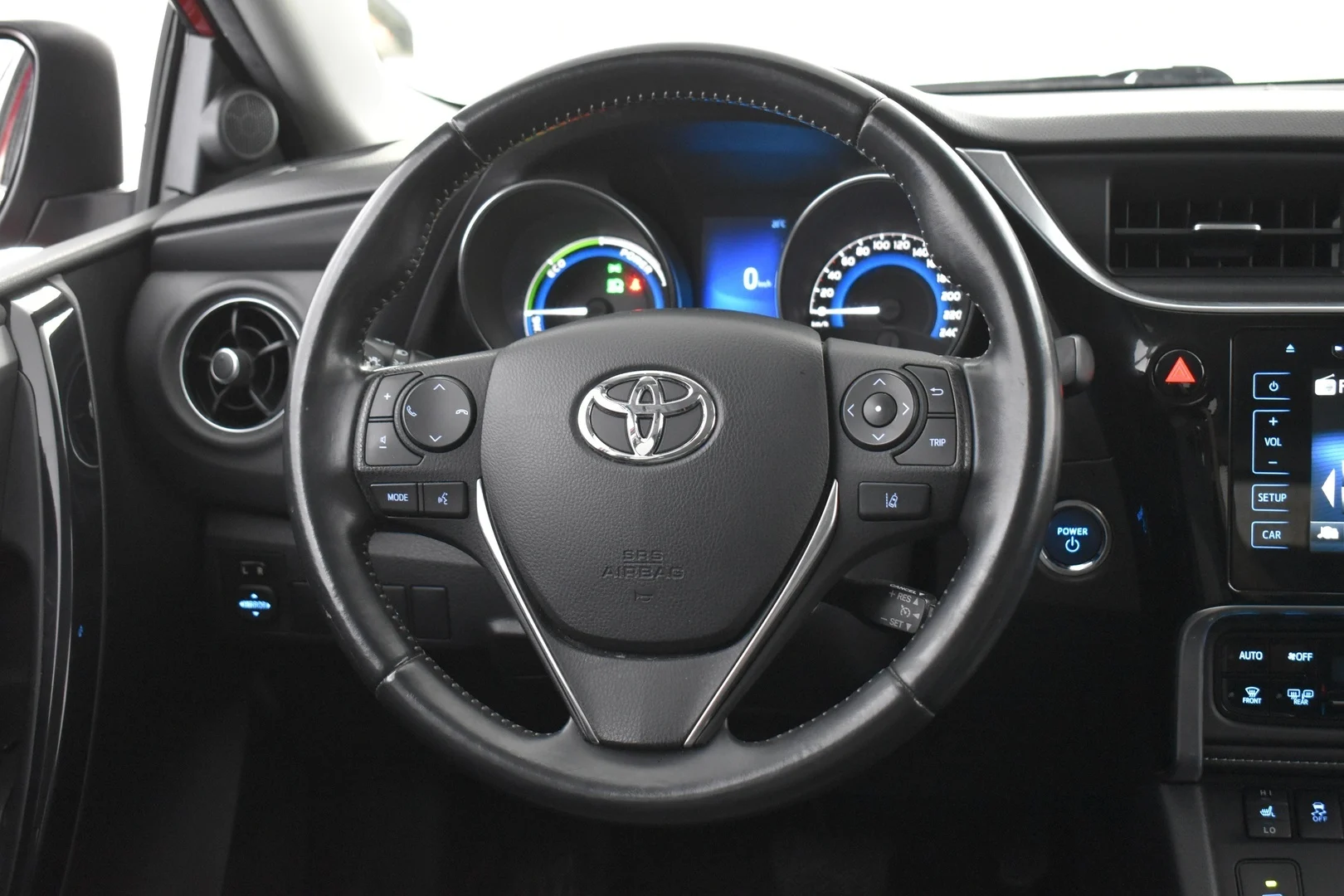 Car Image - uRWHBgPjjTm2N3t4taEvU