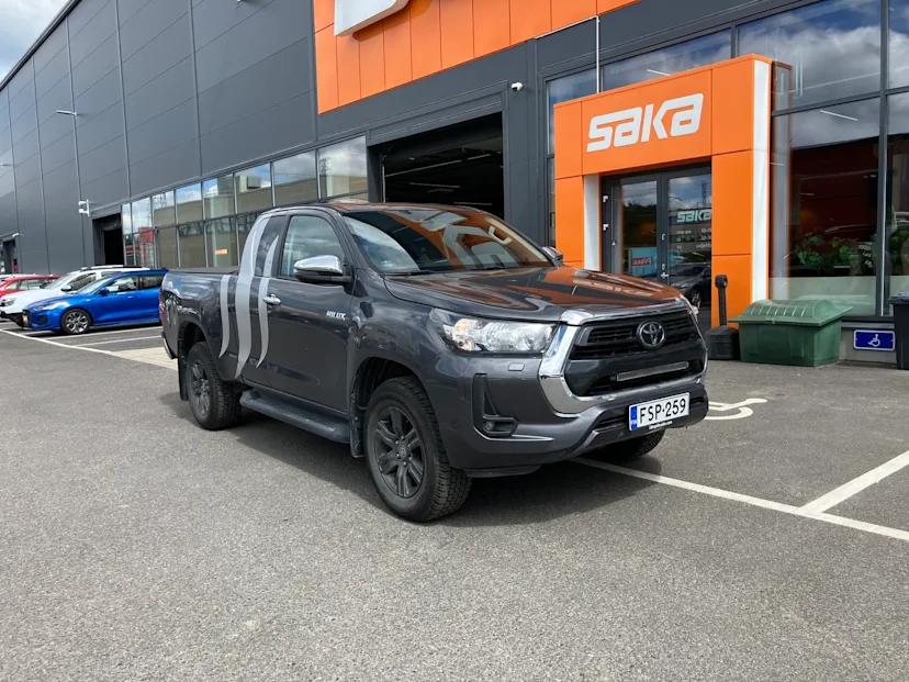 Toyota Hilux
