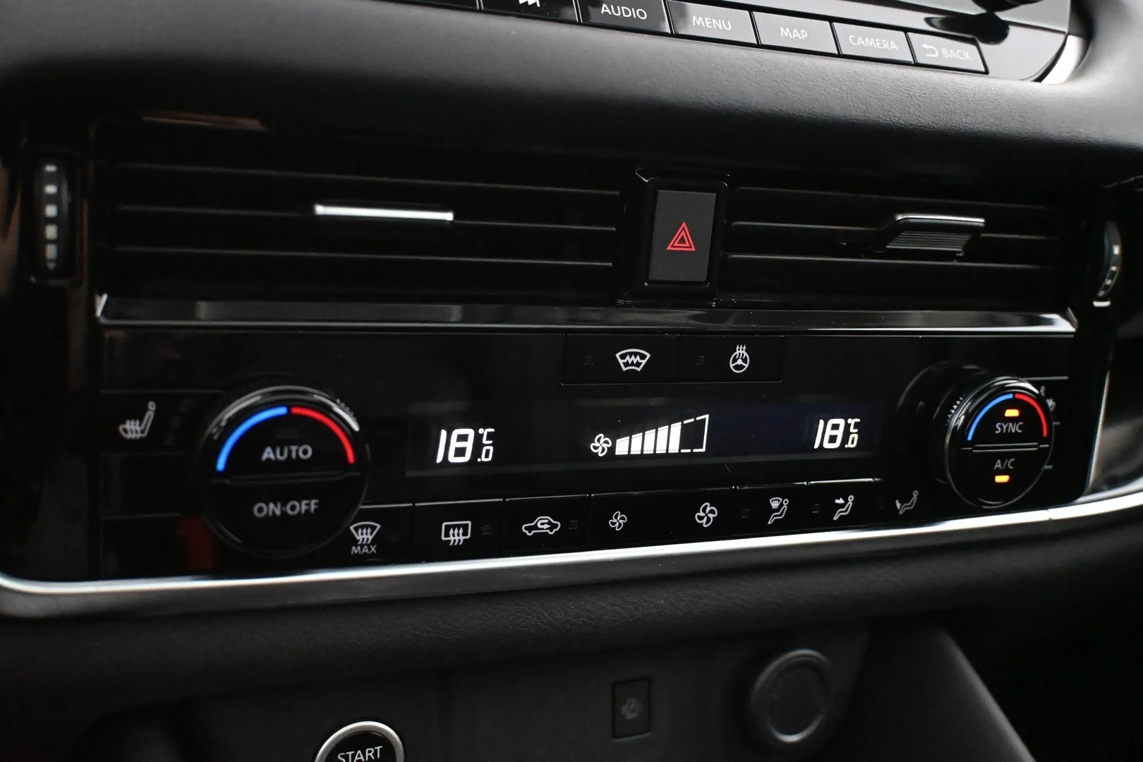 Car Image - 5qt5uG8g3kPiywLK471bkd