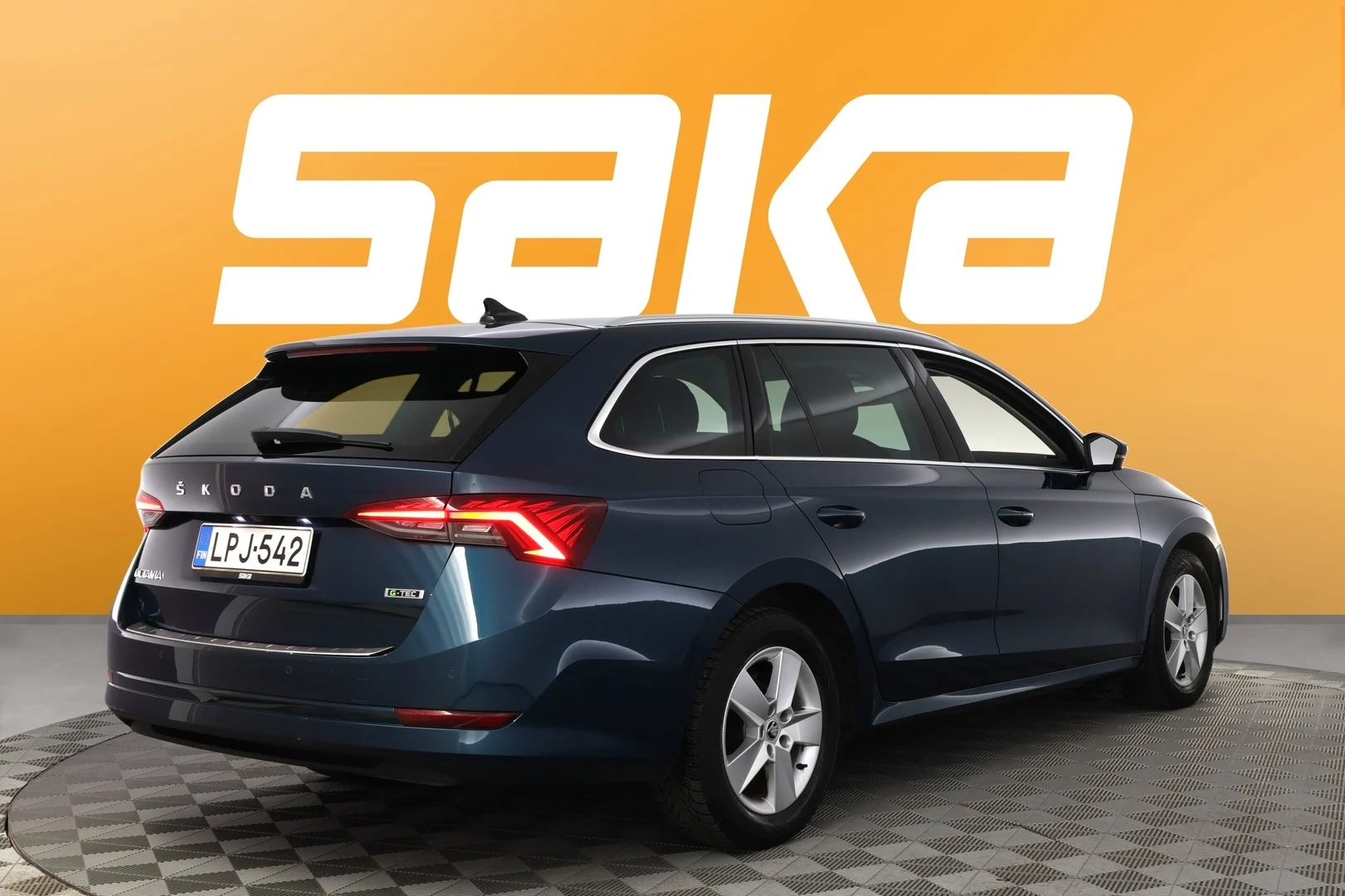 Car Image - 2sFzSRXANkCudJ4INJ7zTq