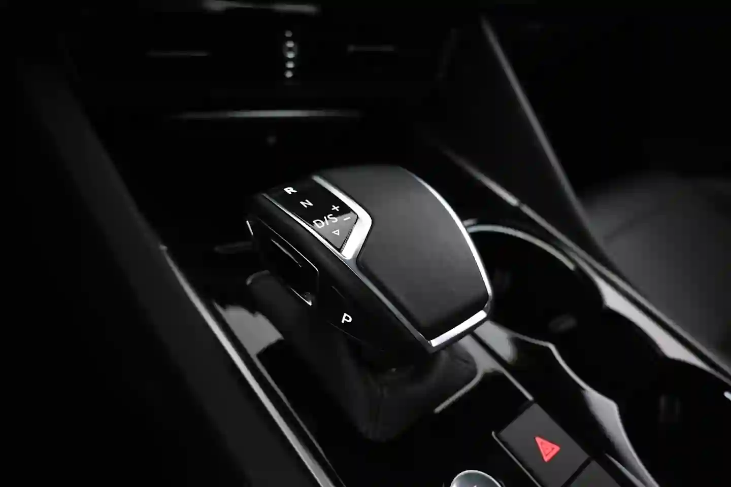 Car Image - xIbrs6Aqvi6sP9Q4q5UVr