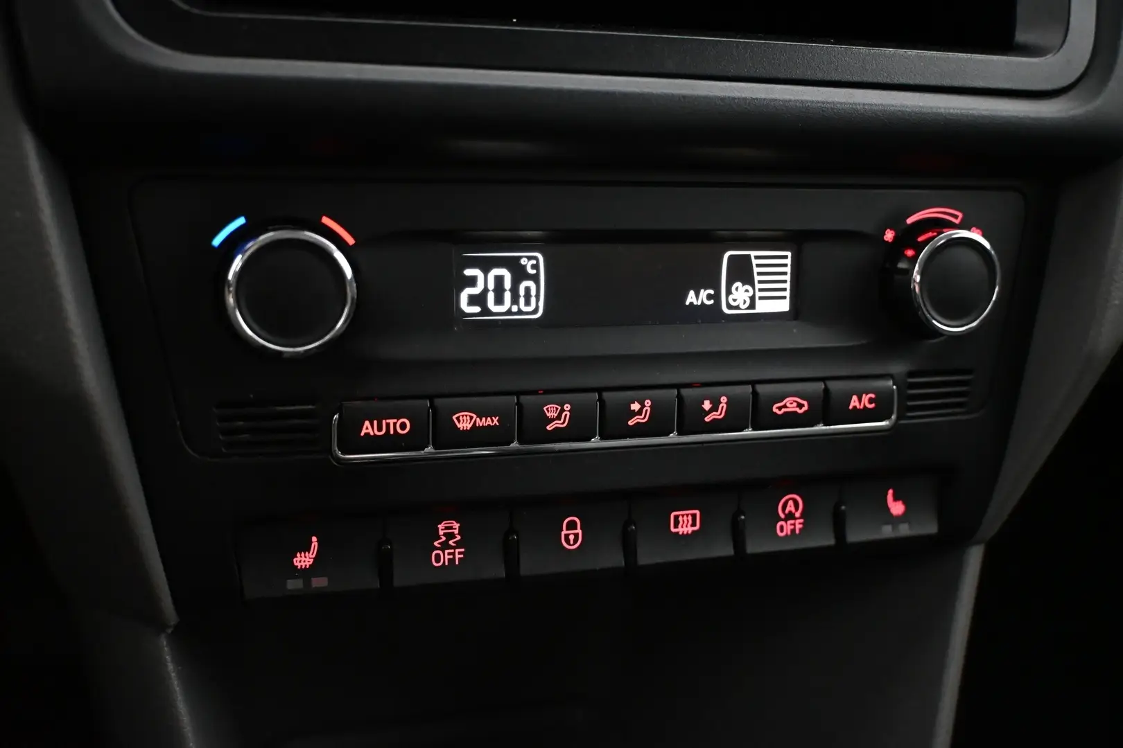 Car Image - 5xdIWzBOo8OG20oylUAsgr