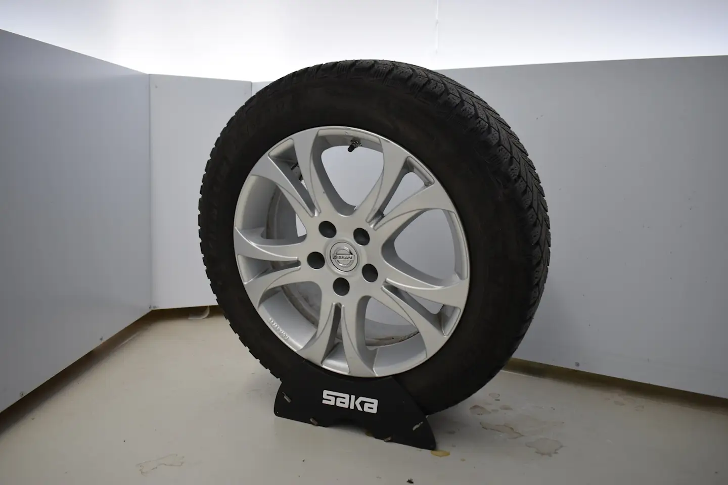 Car Image - 1hKwCaj7XqobHRn7uPAZNI