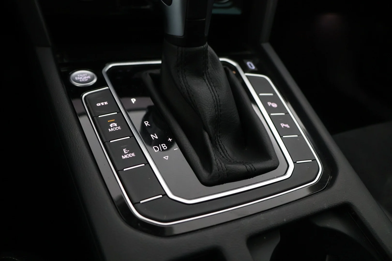 Car Image - 5bu3aCy9gO6auu5VEbVDvW