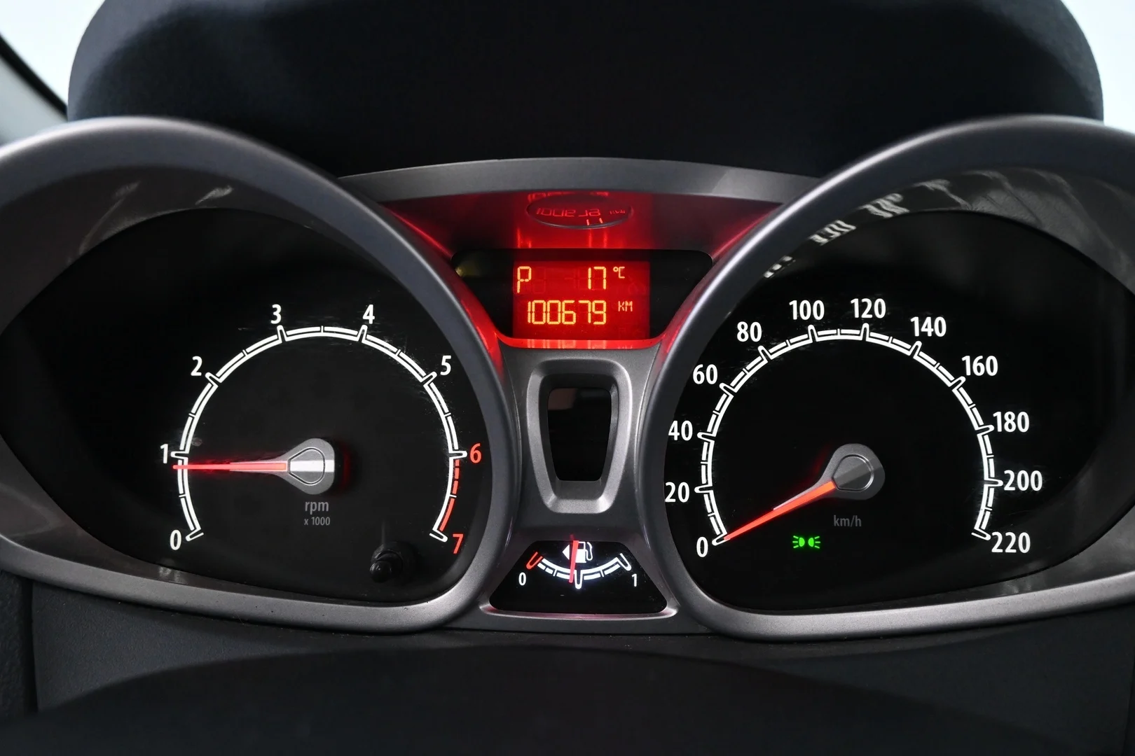 Car Image - 34AhybGq3pvPckBDtXsWIA