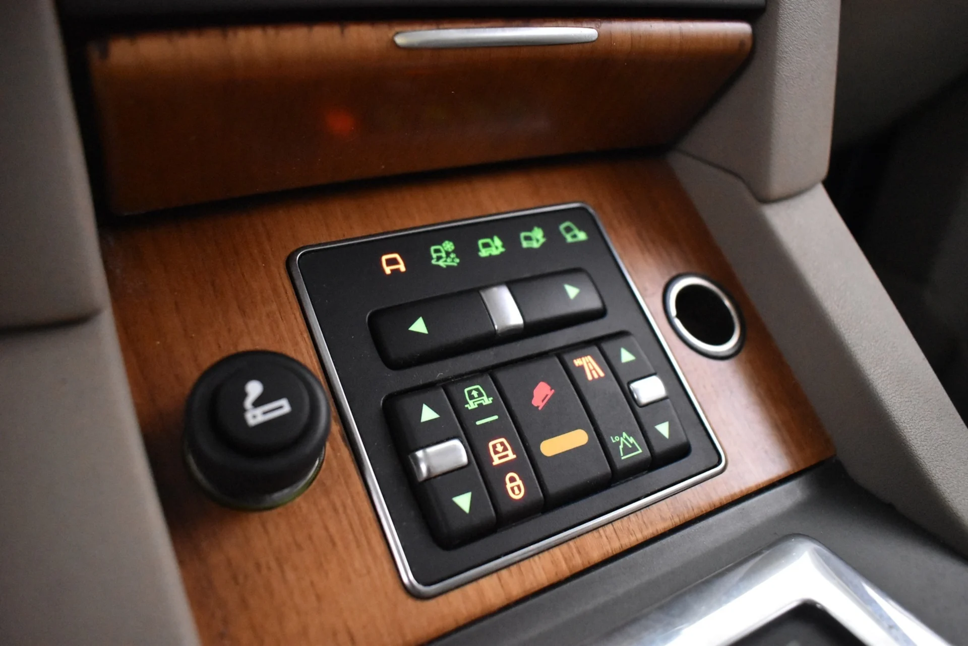 Car Image - ZEkAsc5TcMgAPnhcfie0J