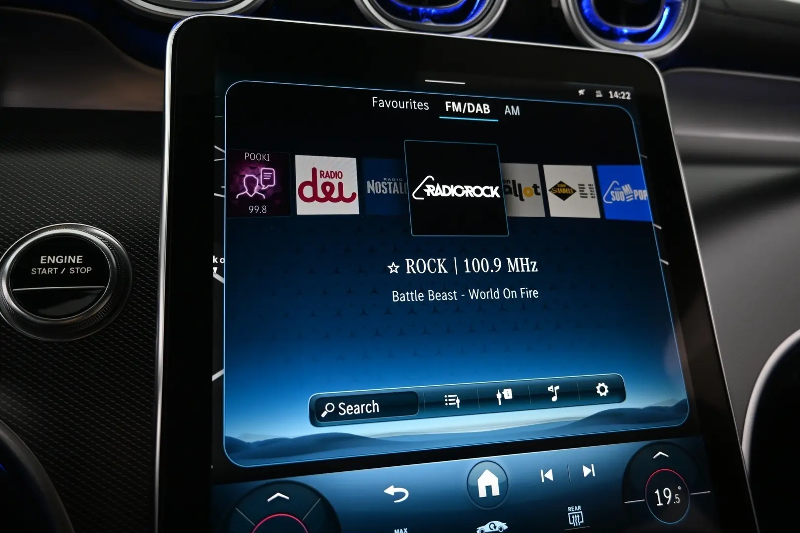 Car Image - 5MjYiR5HuNuoAxjdmQeTFF