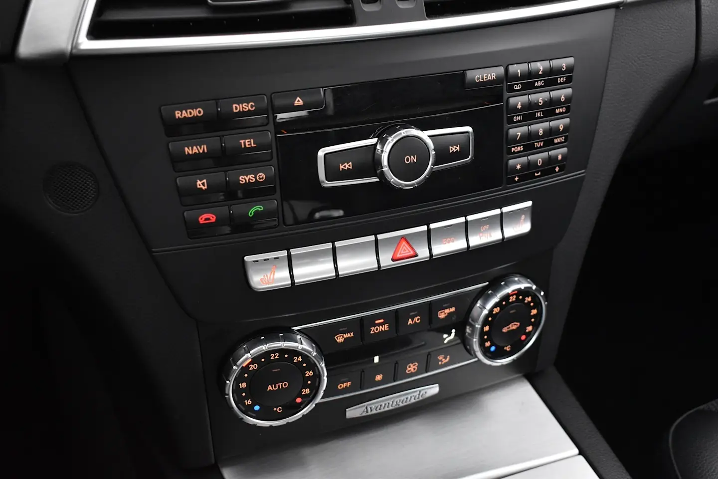 Car Image - 4bSNxqlDCuDHUgEbNlWdVA