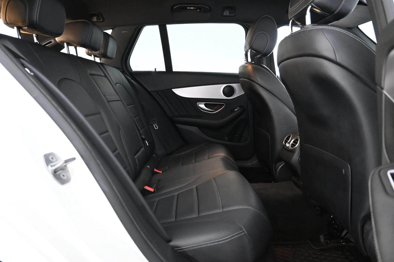 Car Image - 3BGQtIVwRMdbkTGuOJkG8x