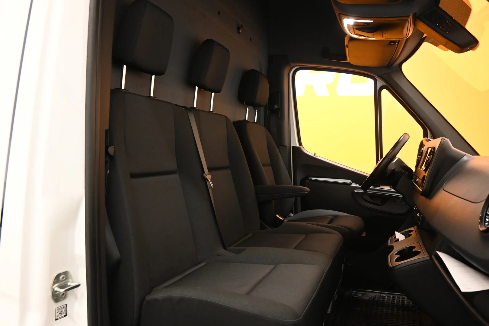 Car Image - 619X77E2DHYuaZOPwOVcUc