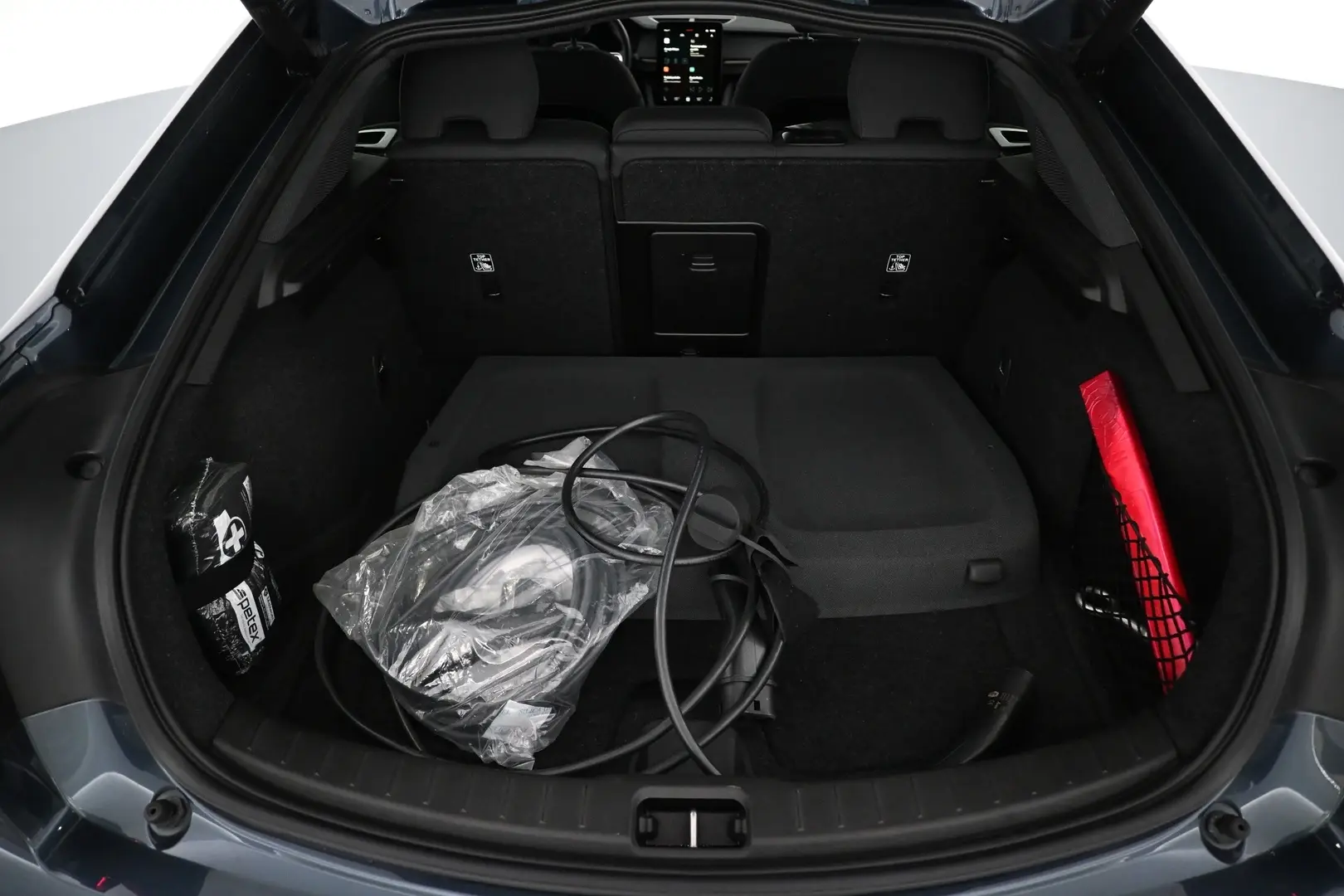 Car Image - 2zCdrEh9g3rL1hyImlrNFK