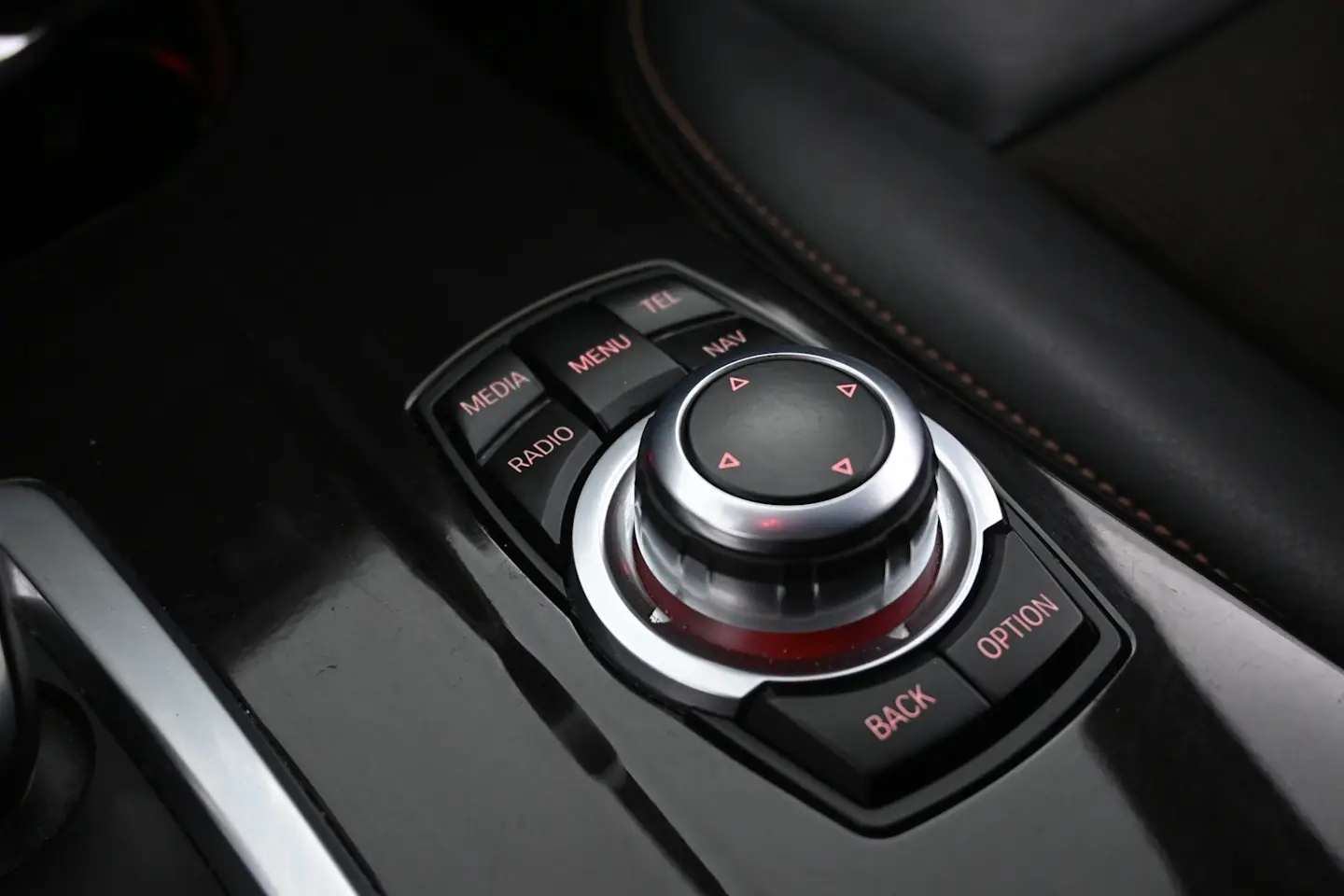 Car Image - 5x0JfkAnyN4J8YdAatGqfV