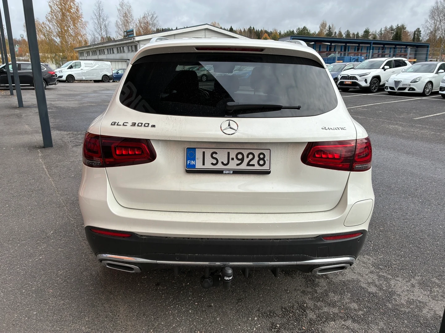Car Image - 2OF3QiKKg0AWBIaq1xOgNC