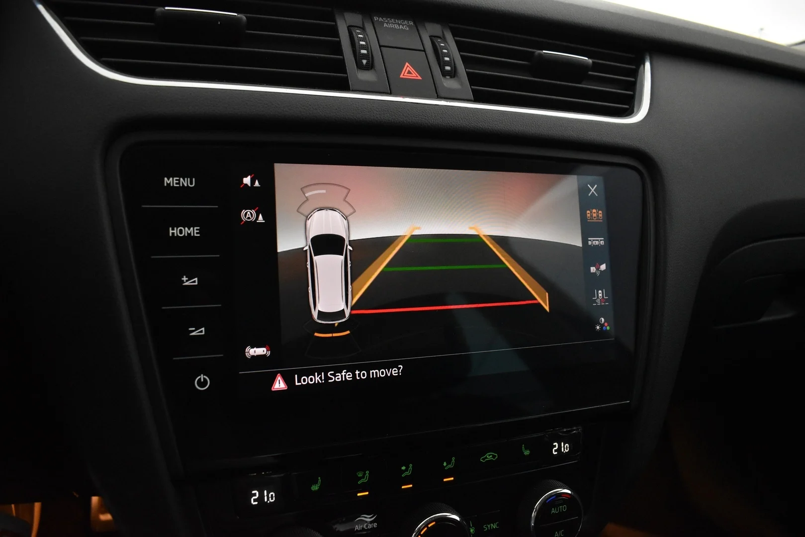 Car Image - 3fUIYLygjq36fpYTCzGEBi
