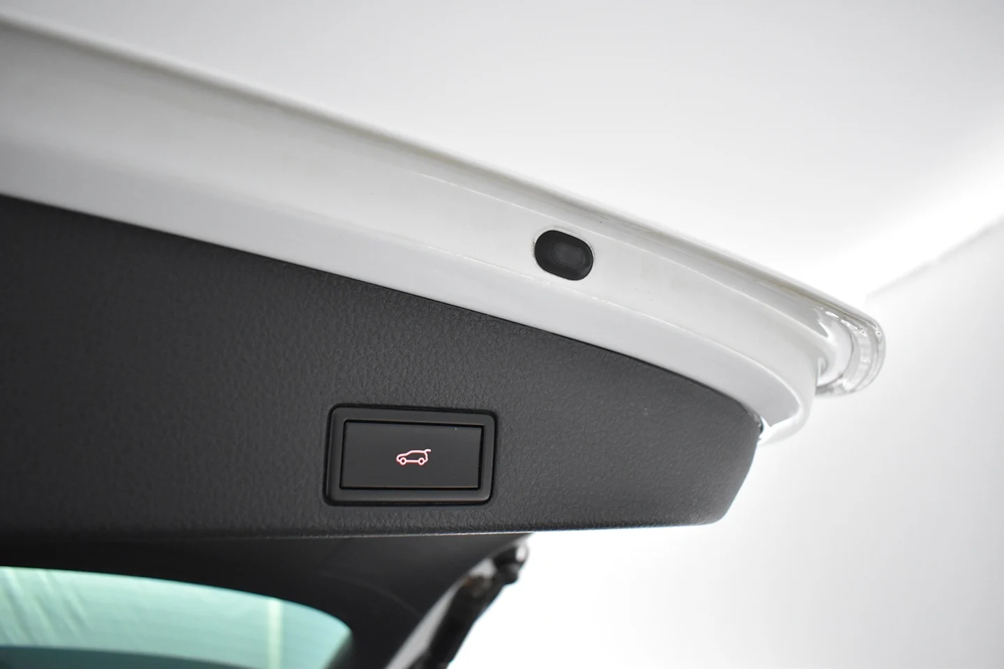Car Image - 2a7h2zXA7gkyf8r9iN0F8V