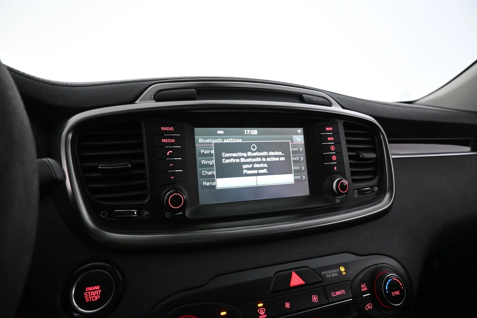 Car Image - 7aIsUShPyGPIqt3Cn77F68