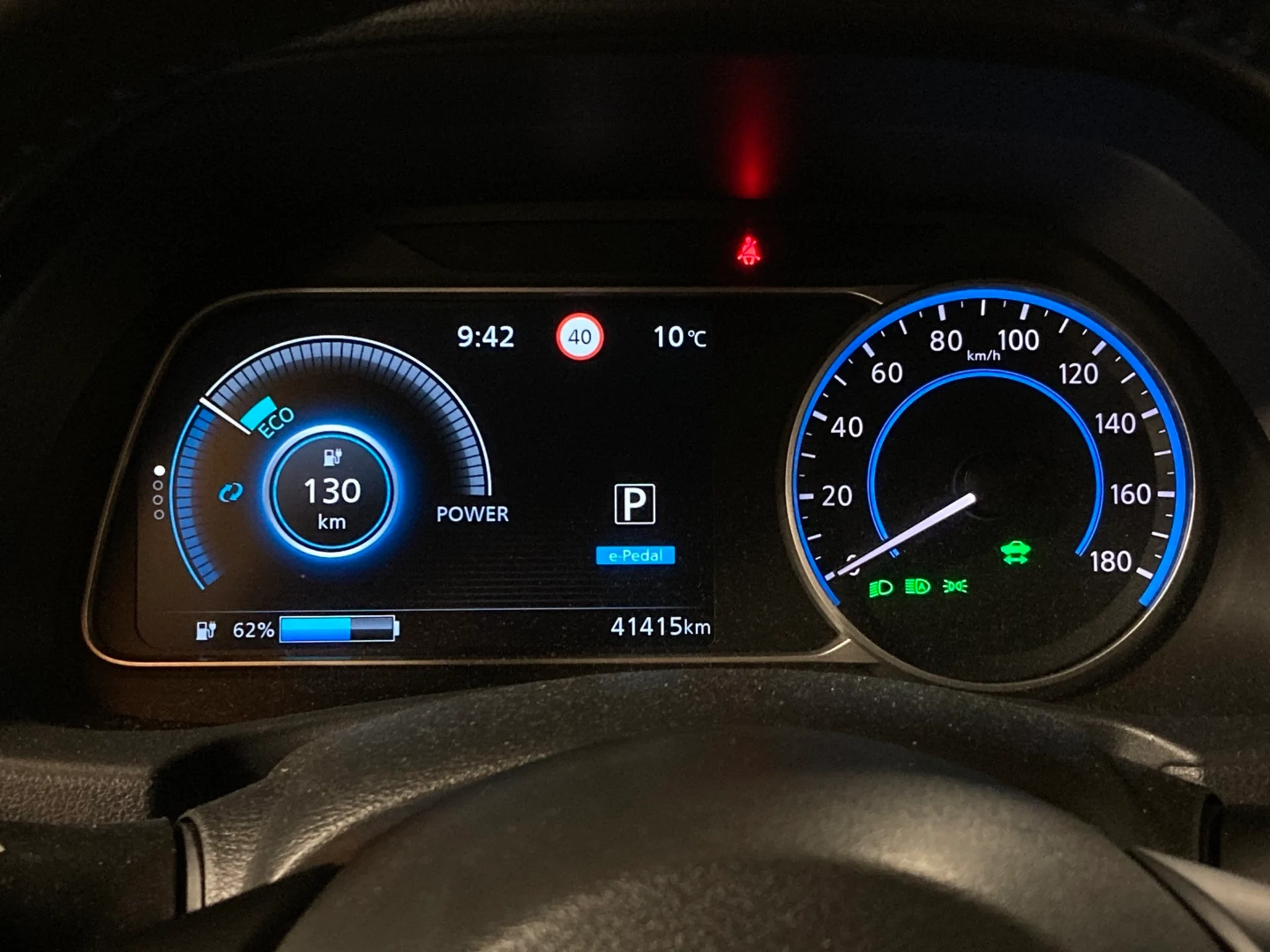 Car Image - 1kbbZ3wN9alW9X3cZQQL1T