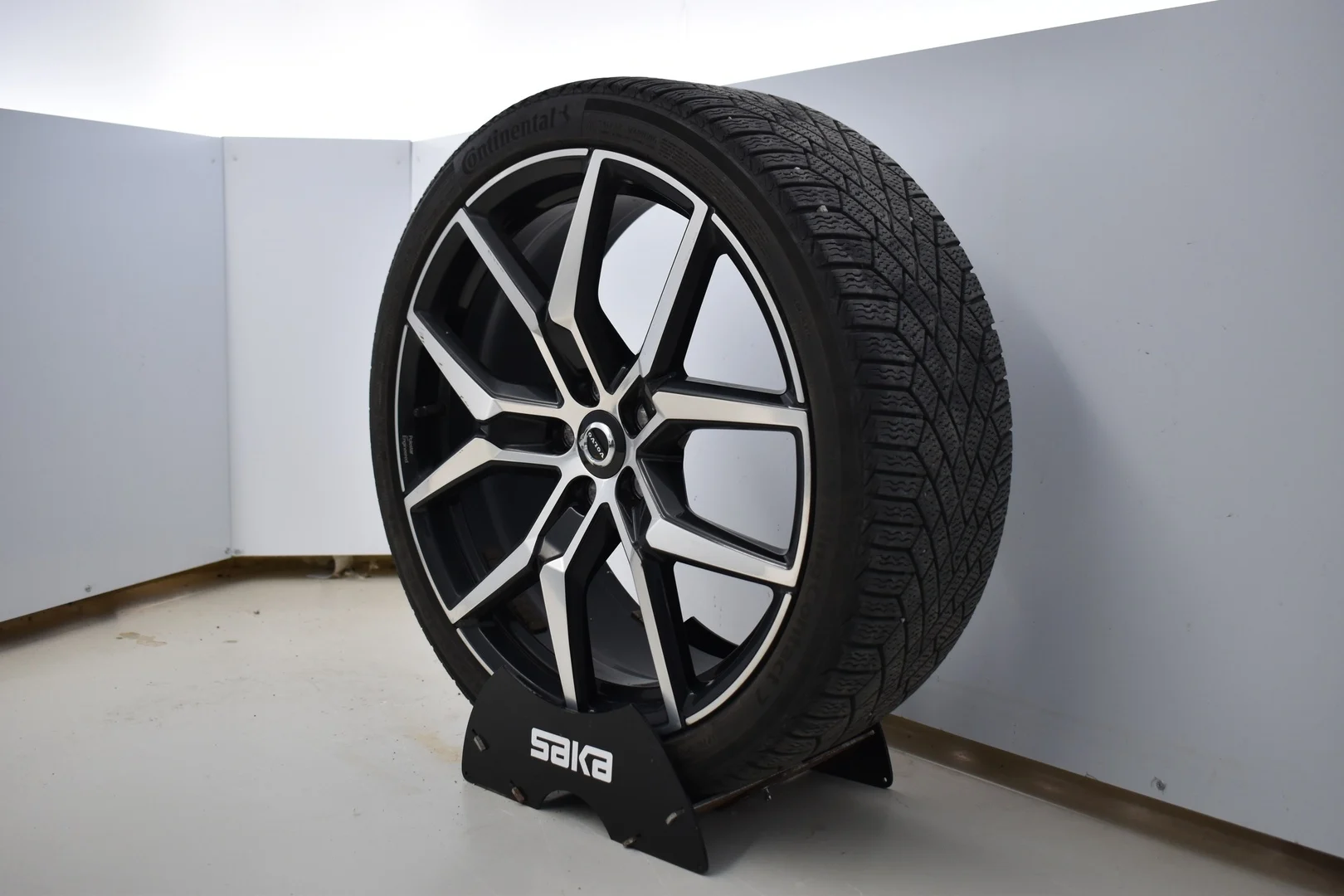 Car Image - 5V7UBXfcEBrf4p1RIDYyct