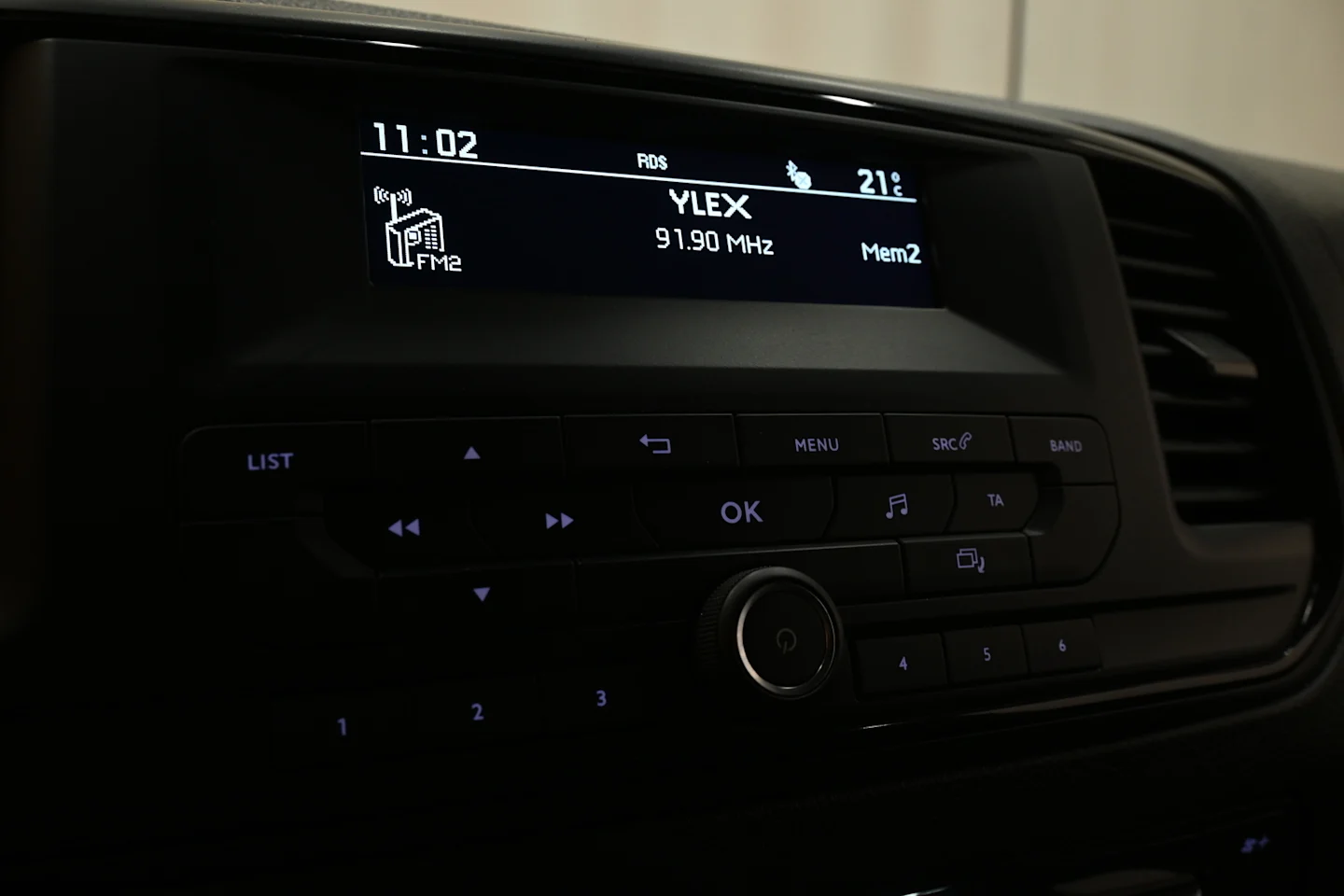 Car Image - 15NmQl2wyJOmXk7sPKSInK