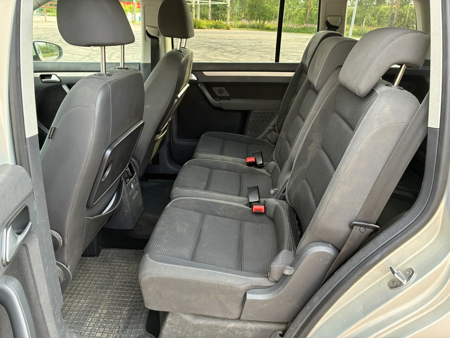 Car Image - 4eq8qZdhwv6Cpml7REv0x4