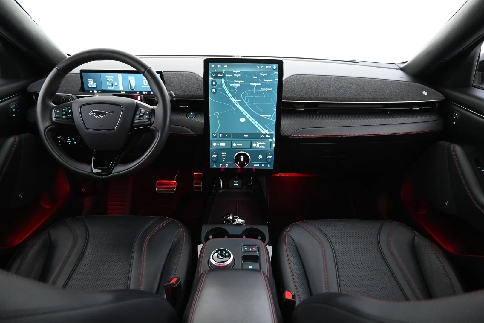 Car Image - 2I2tR4ryqL9iLbxJT3yv1j