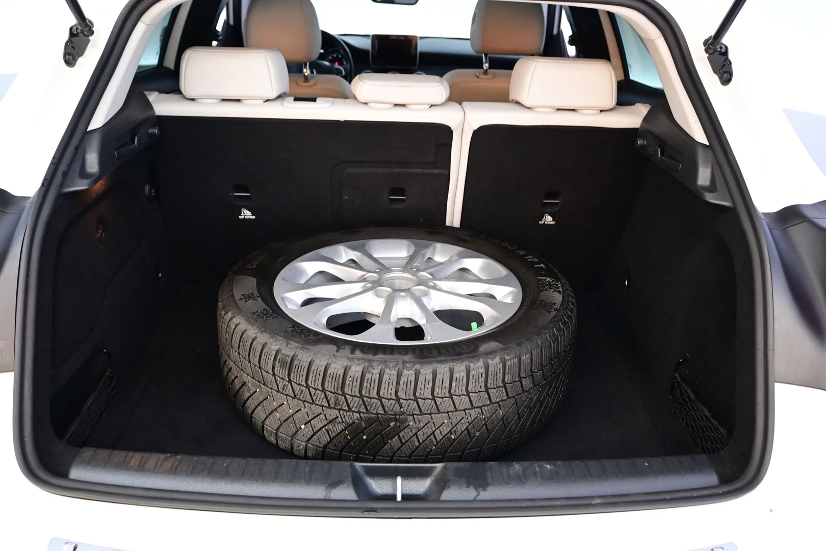 Car Image - 2c3ffnoQSqasdeC7RQkYey