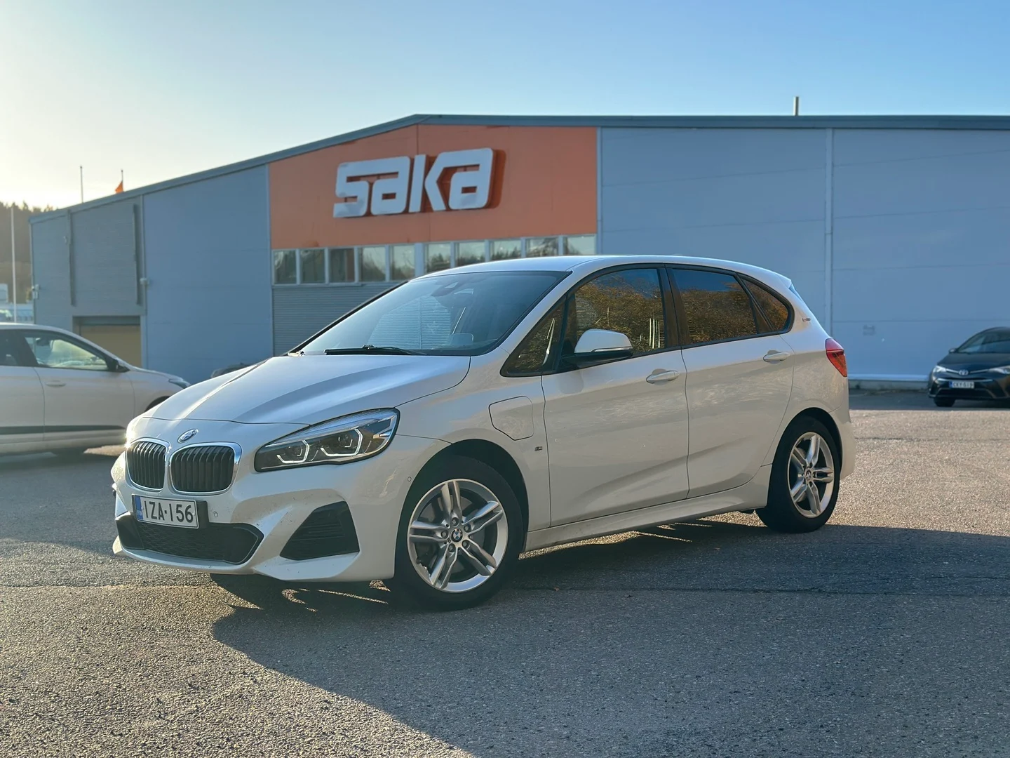 Car Image - fIZ03KGN7Mu4uGEDF4Ukw