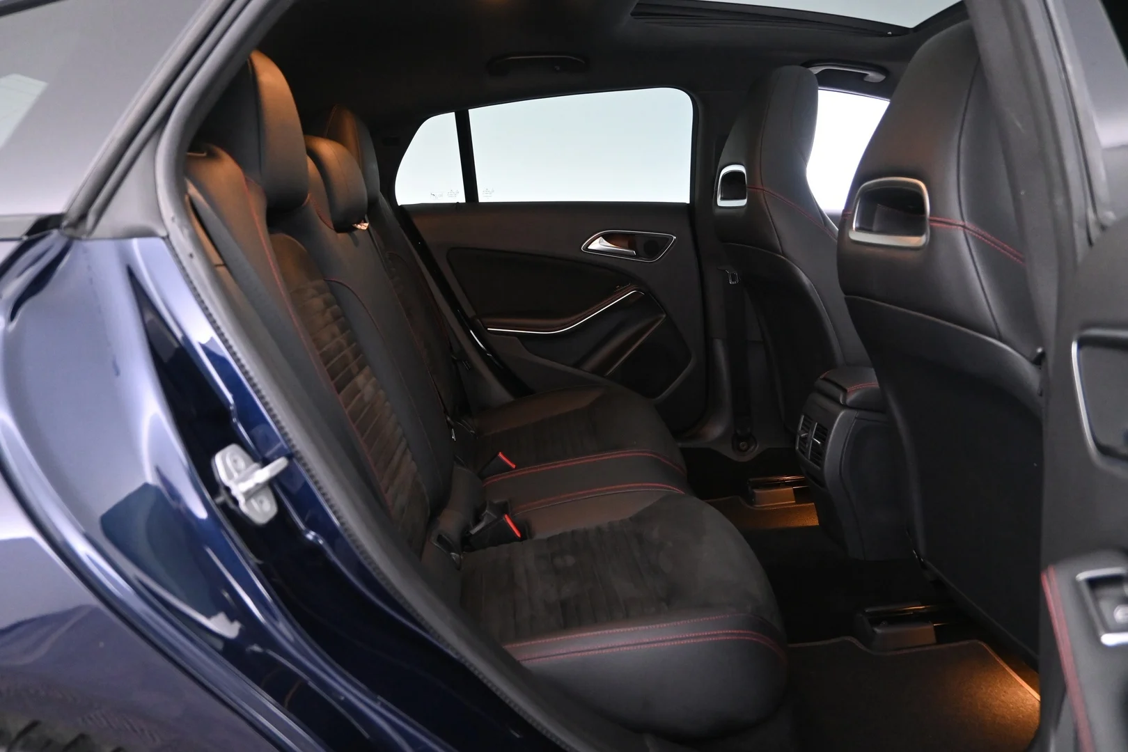 Car Image - 26i4scIcZELLOLyPrWMN9c