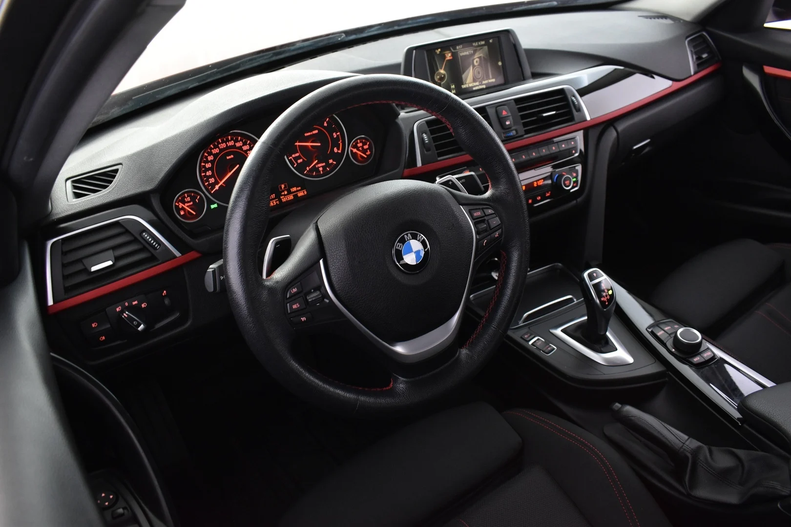 Car Image - 27XoI8AhlLdPSUOsX54UK5