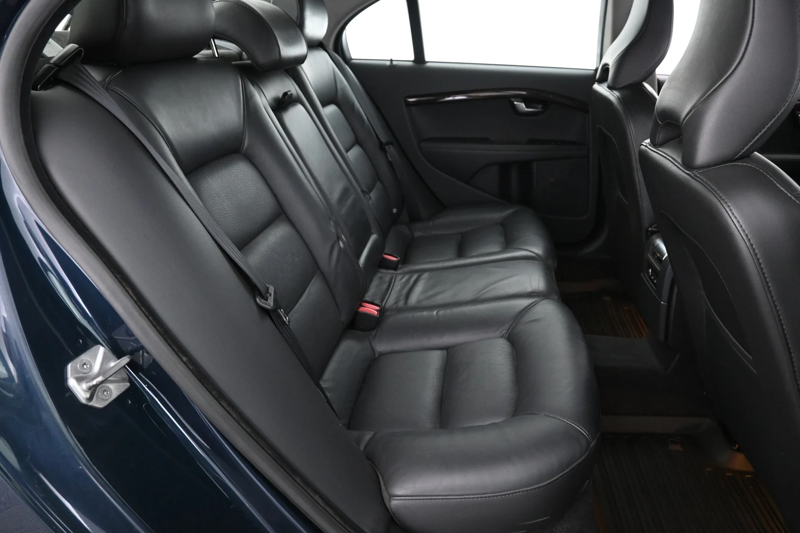 Car Image - 3tJnxsEOI3vop643hQHcDo