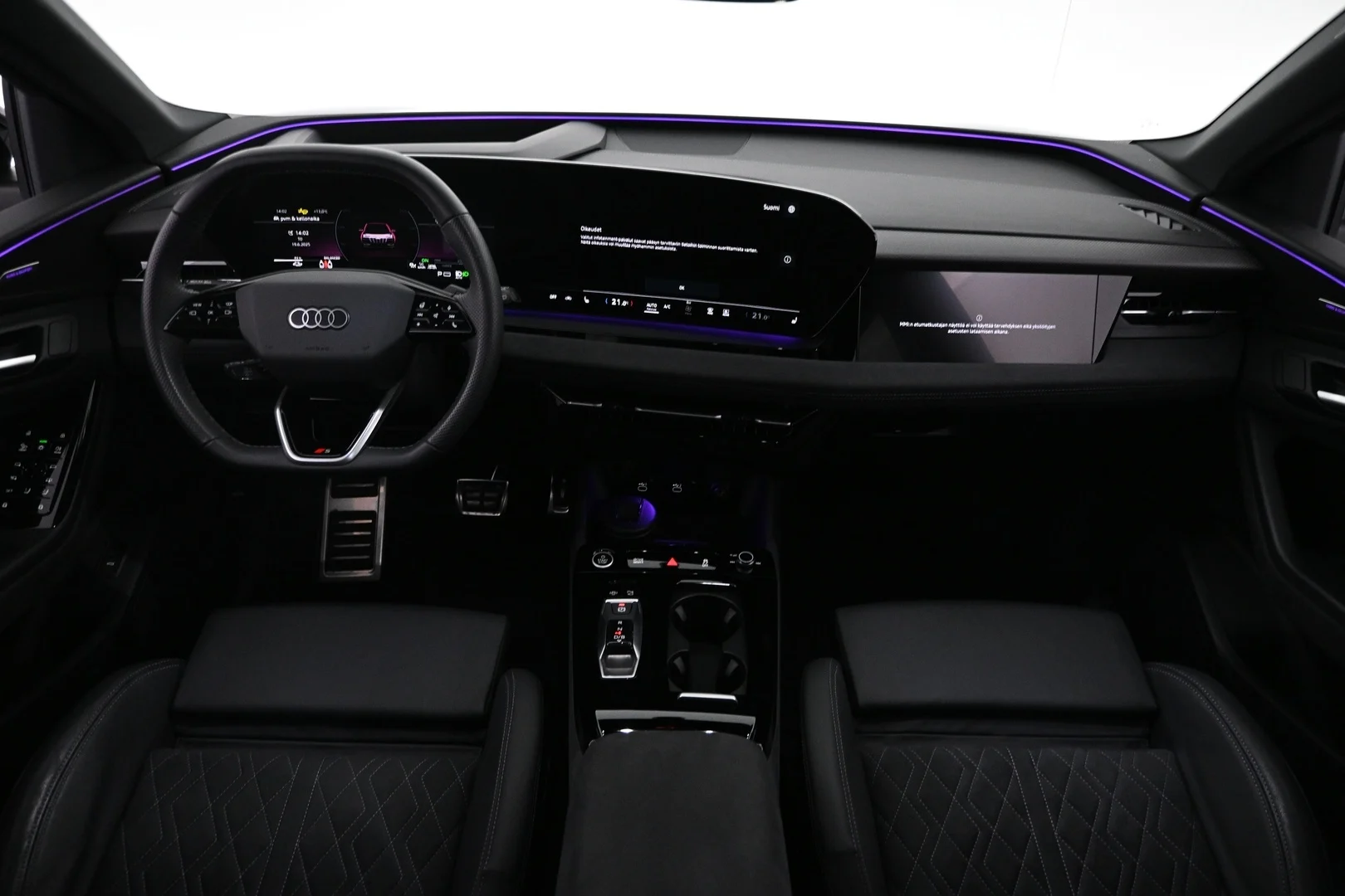 Car Image - 2PmQDPxTbVFuWeDB28MB4F