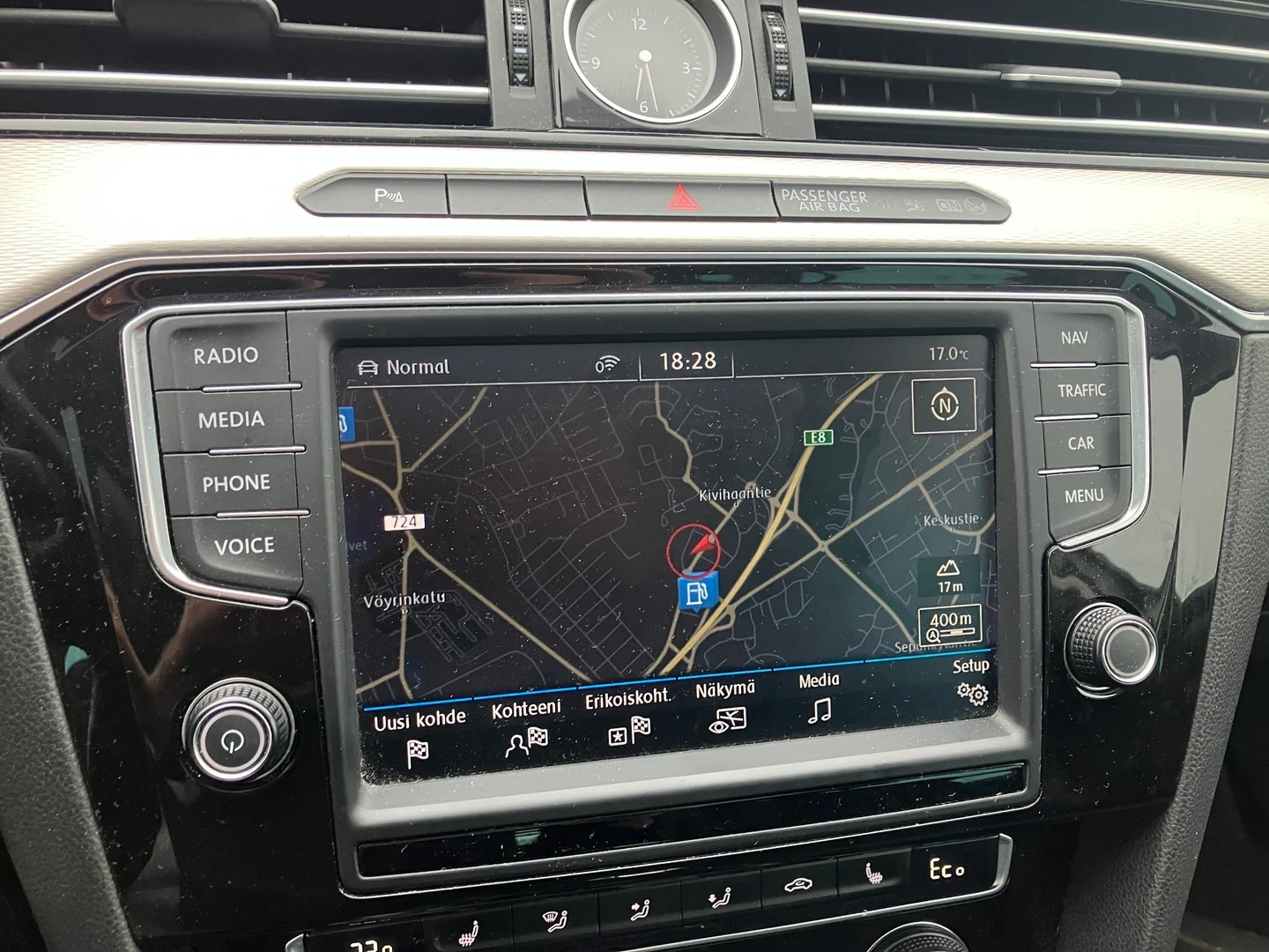 Car Image - 6cXqbuB4zRpYyY6Ktd89J5