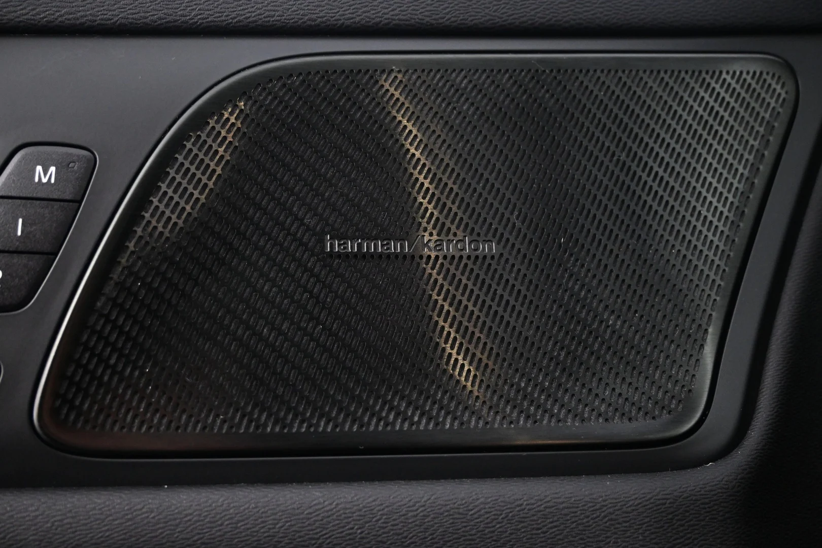 Car Image - 5SB8ZeXvJ8Wu8ZmbTx45Pv