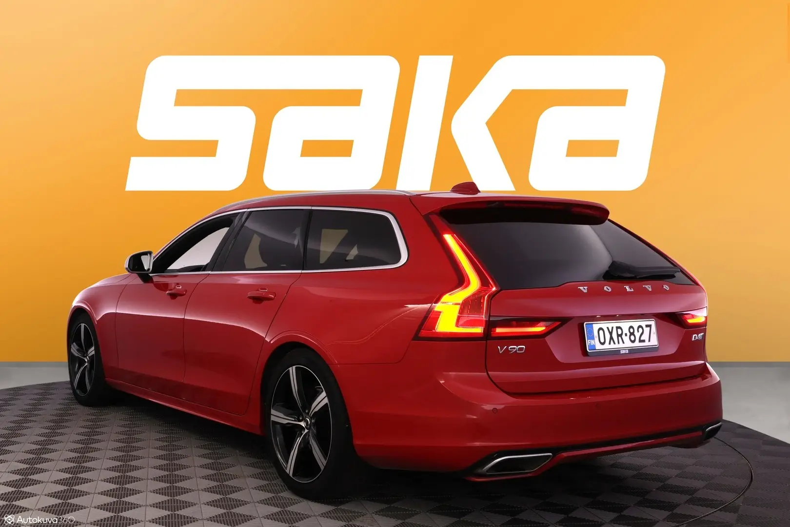 Car Image - 1e9fGs4AKUMRy7C7q8y4tz