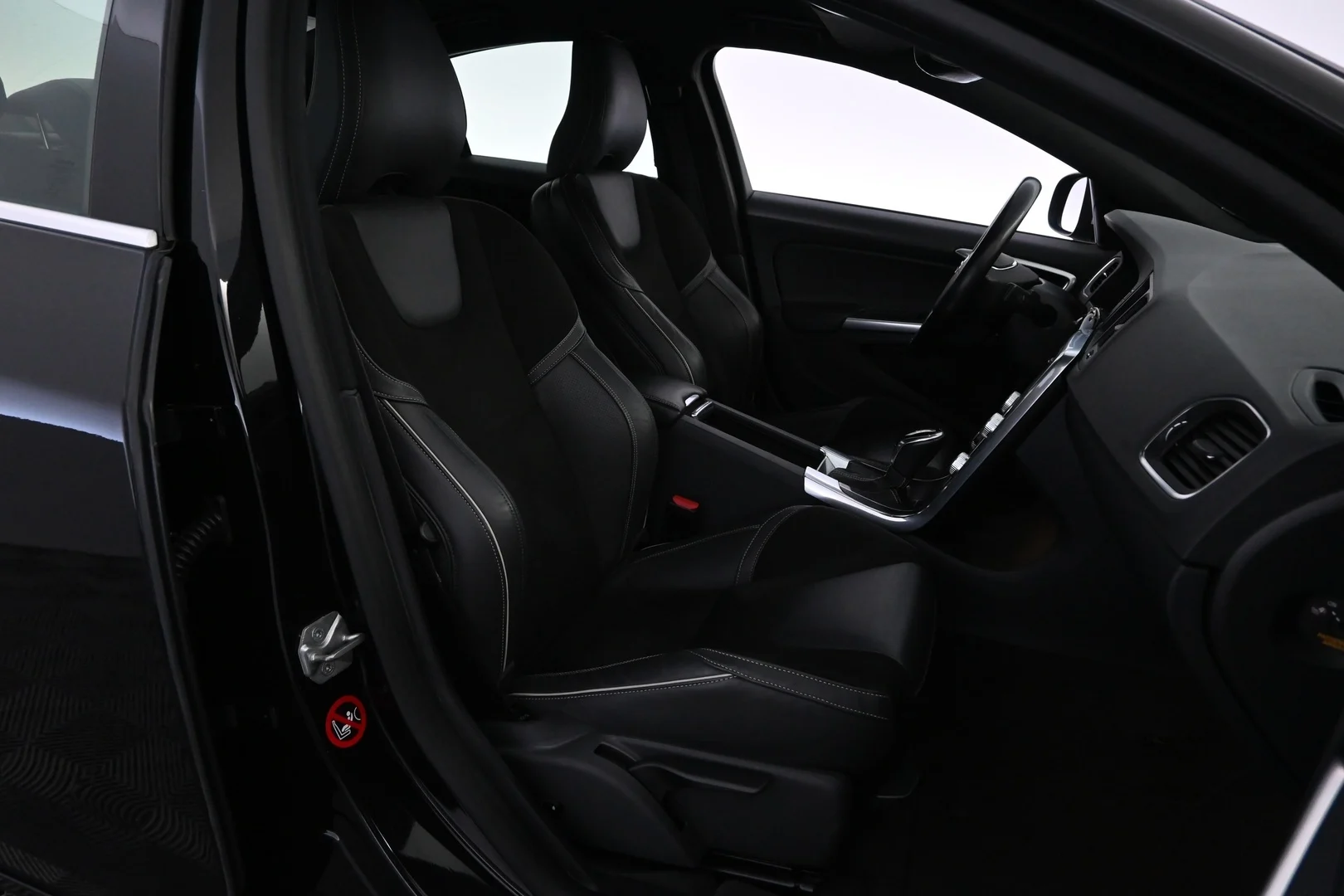 Car Image - 1gdjSpBTpTvwF5Wq0cFvQs