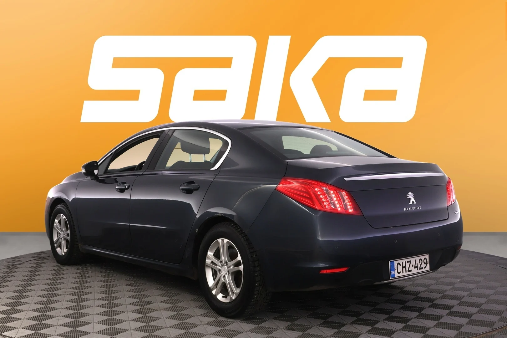 Car Image - 5KiazD3srL9xZent1RmI5V