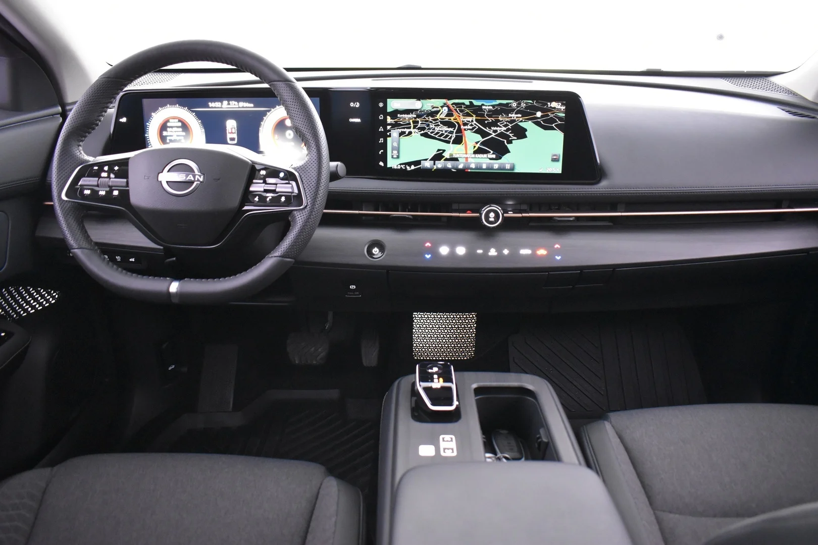 Car Image - 2EkR96YsSJ5NxCWKyDB2V7