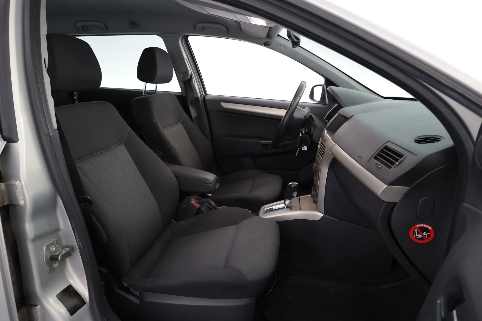 Car Image - 2GSQXNIHwD4QdjQYrNnKvY