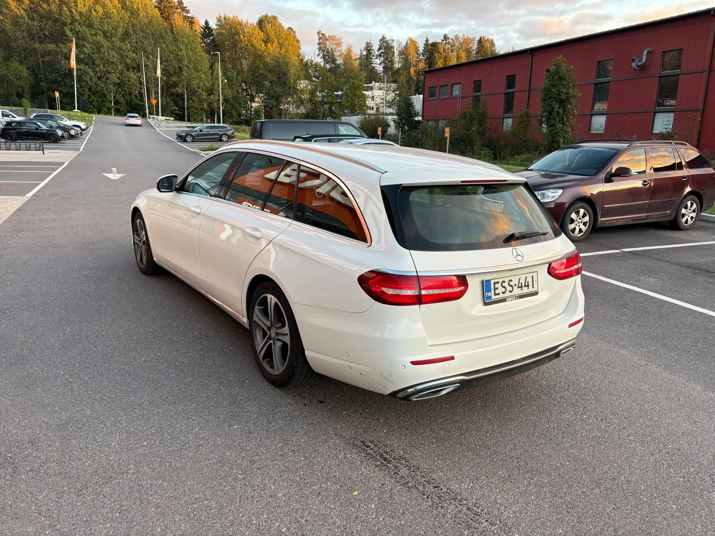 Car Image - 2dpbCehgssqfmN5kZnGOGq