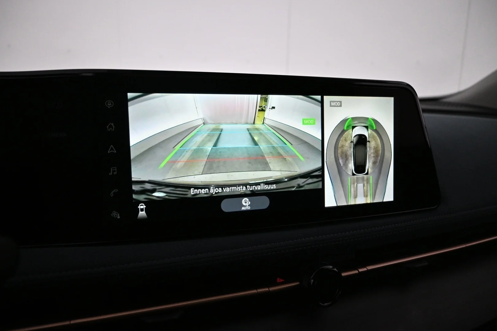 Car Image - 22JeBtsnUKRxF4LF5M73Lr