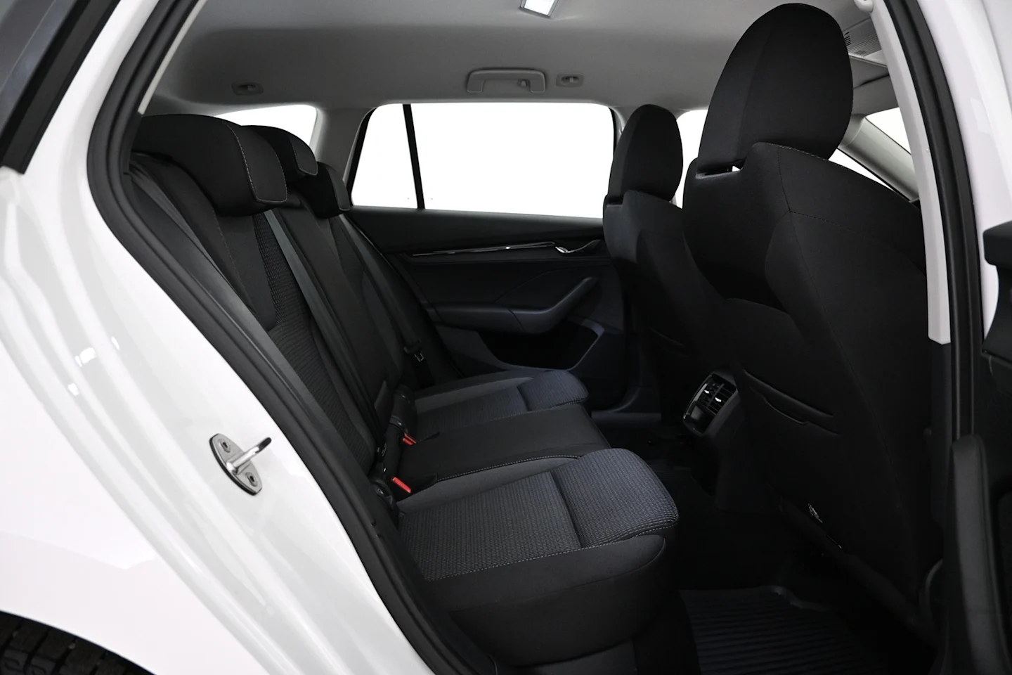 Car Image - 50WtcGiVfmvhqokNAtiJqy