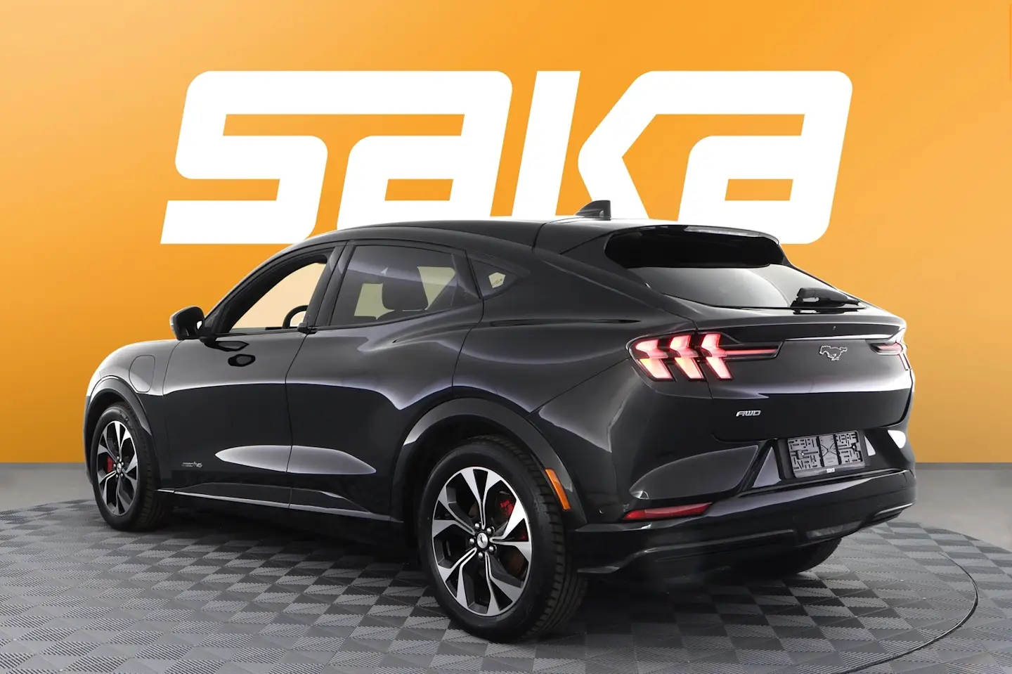Car Image - 2NtY9ZnU68GQga3ahMmU2g