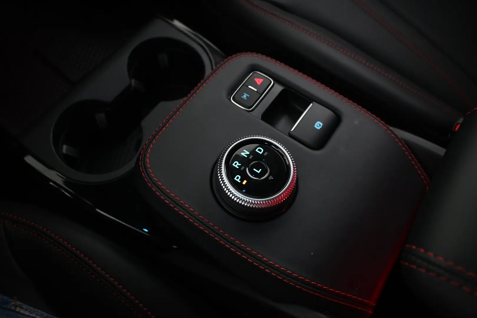 Car Image - eDfwDZQwS4RliEIbbpd5U
