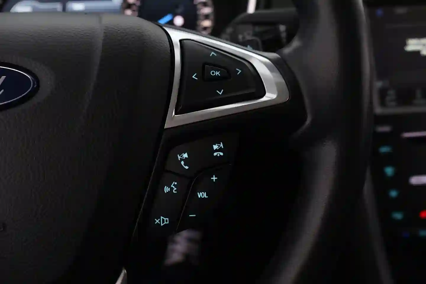 Car Image - 5G723KLFhYW5ch2g9BLFhE