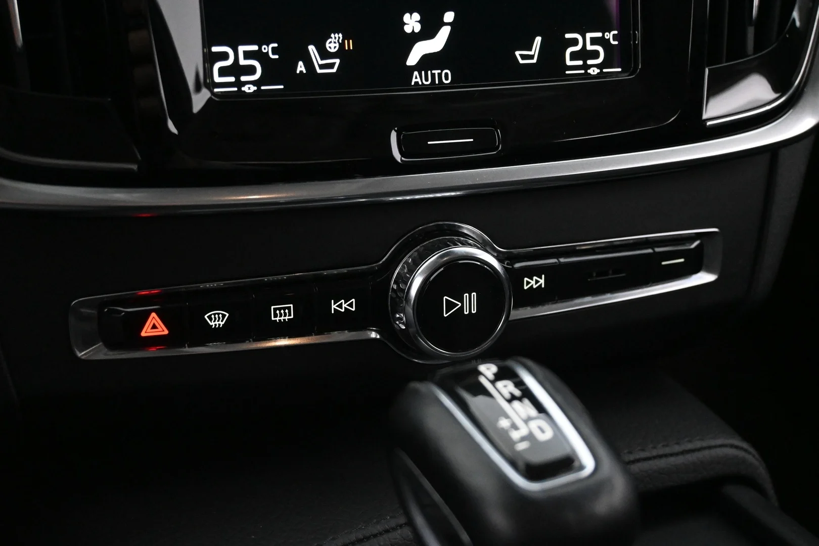 Car Image - 3feLLQ9NGwuVBxNd0KHm89